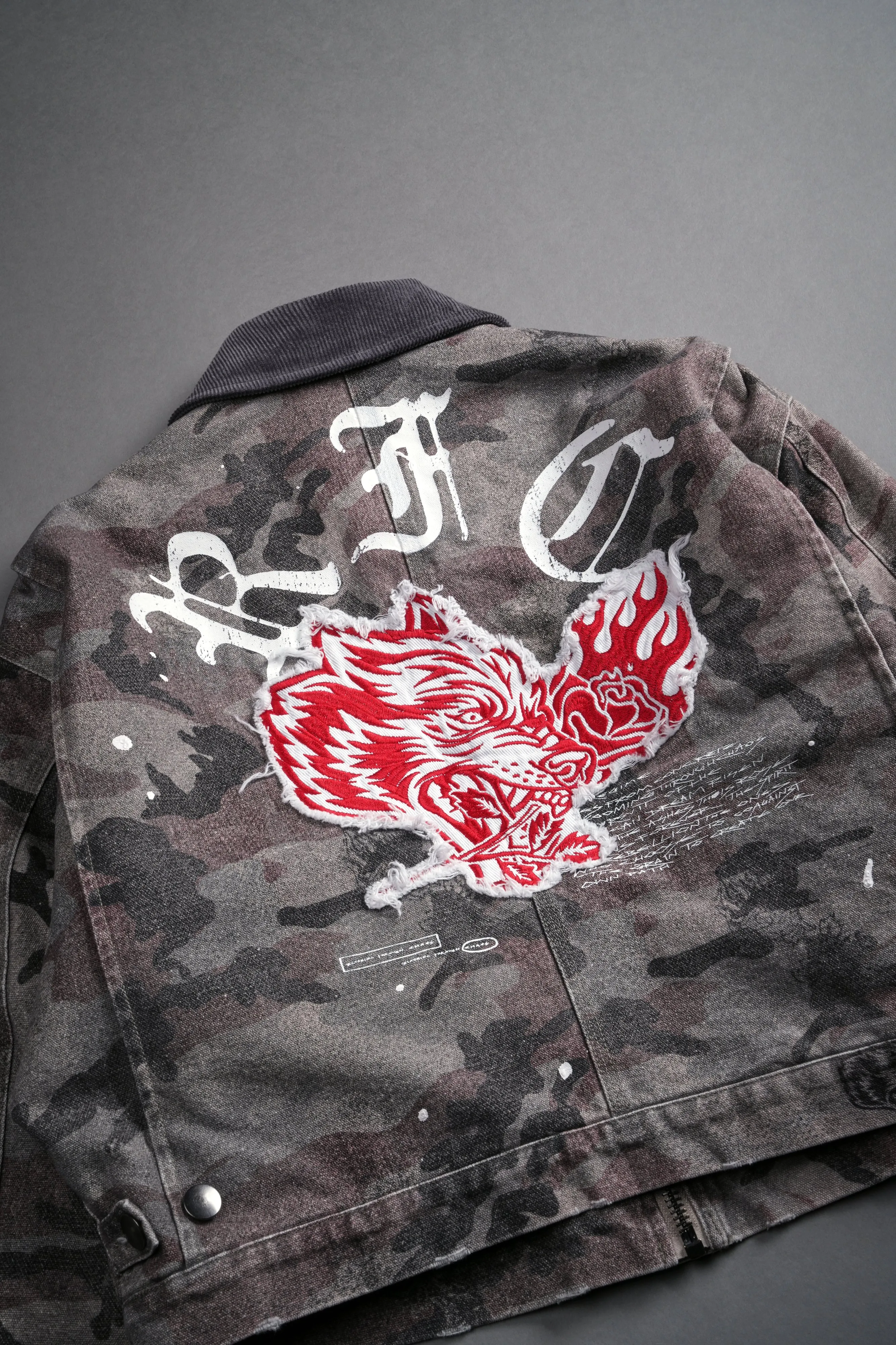 Wolves Among Roses Wayland Cropped Jacket in Blooming Woodland Camo