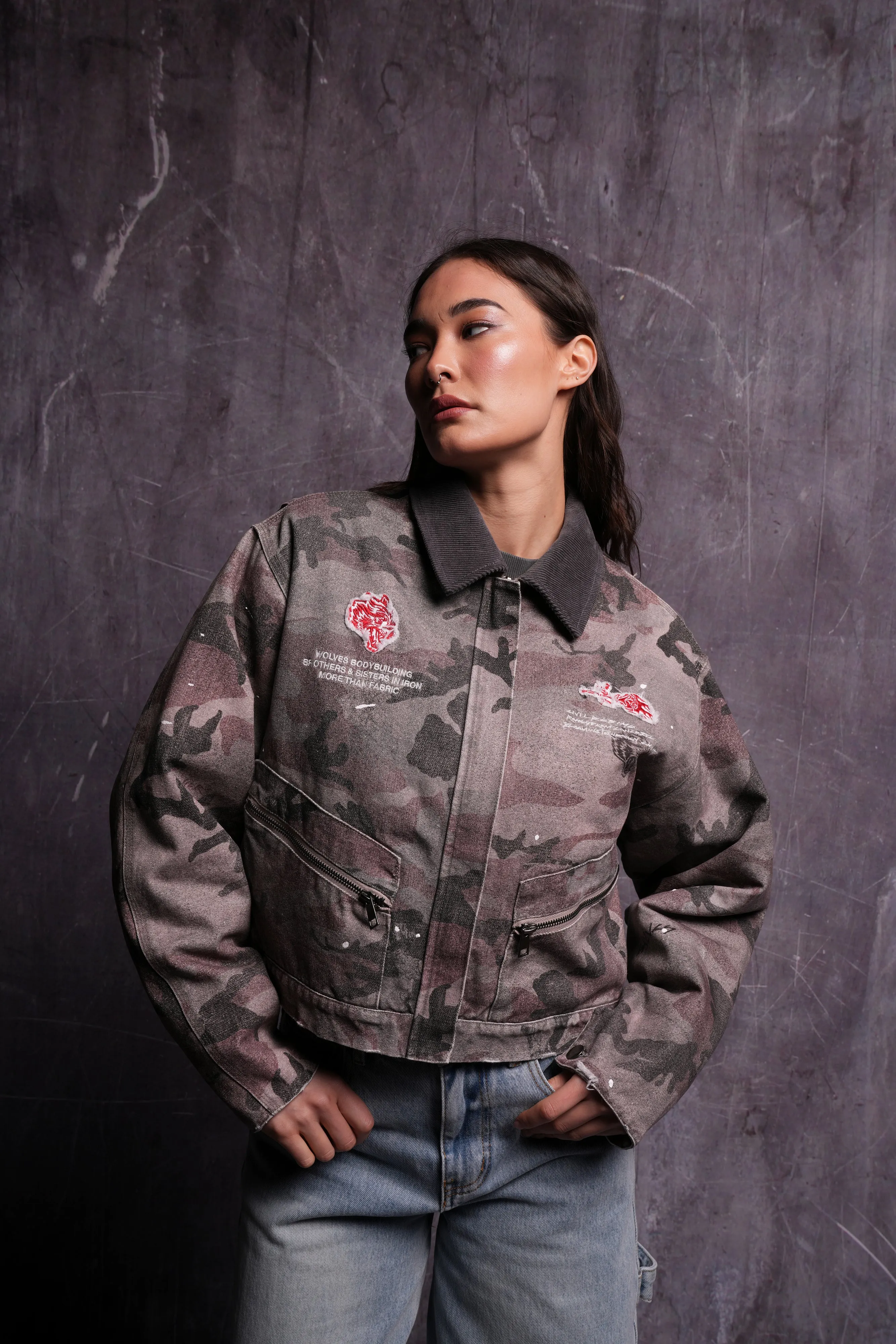 Wolves Among Roses Wayland Cropped Jacket in Blooming Woodland Camo